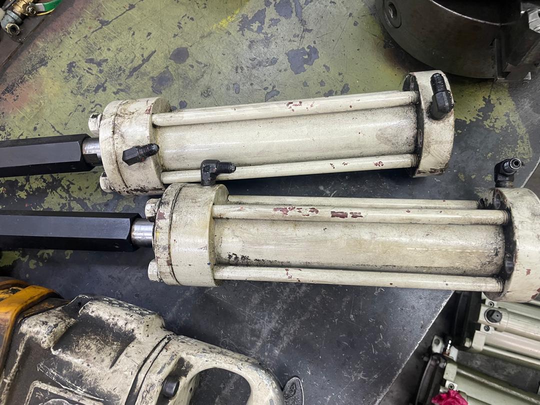 Hydraulic Cylinder Repair